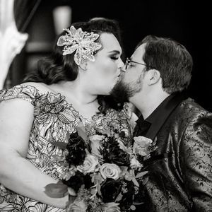 Meet your Posher, Don